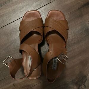 Steve Madden faux wood platform sandals